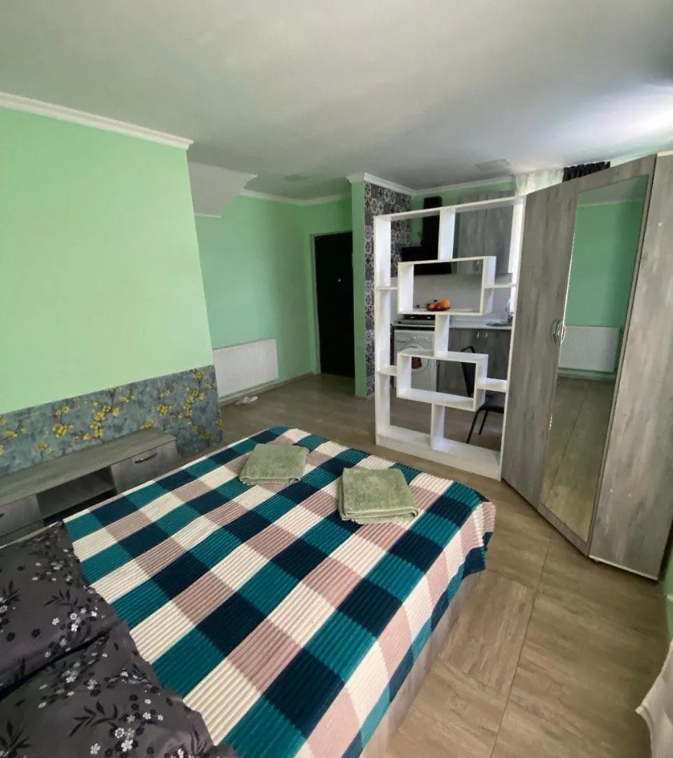 Pine Garden Apartments تبليسي